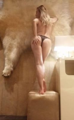 Алина — проститутка для девушек 